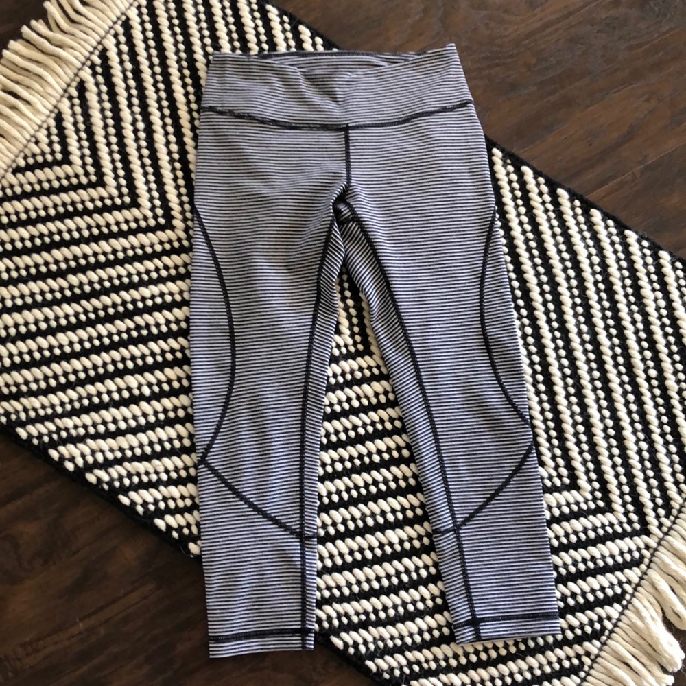 Zella from Nordstrom crop leggings.